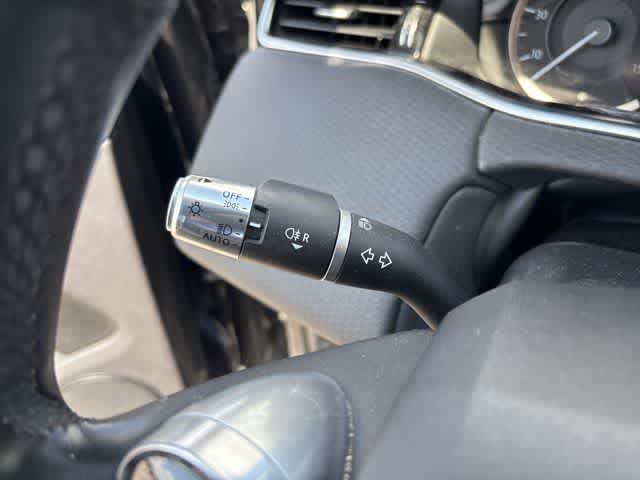 Thumbnail: 2020 Land Rover Range Rover Evoque - 15