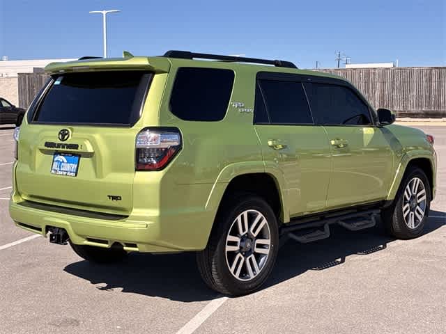 Thumbnail: 2023 Toyota 4Runner - 6