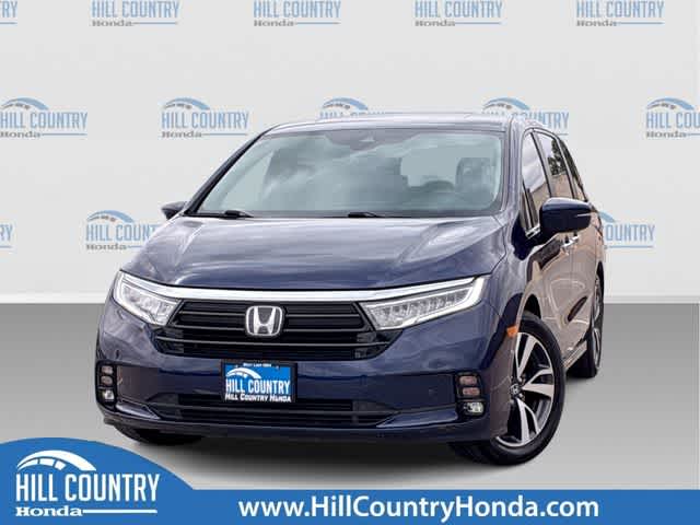2021 Honda Odyssey Touring's photo