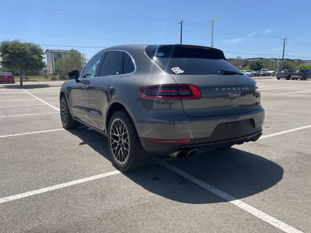 Thumbnail: 2015 Porsche Macan - 3