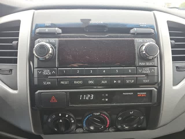 Thumbnail: 2012 Toyota Tacoma - 15