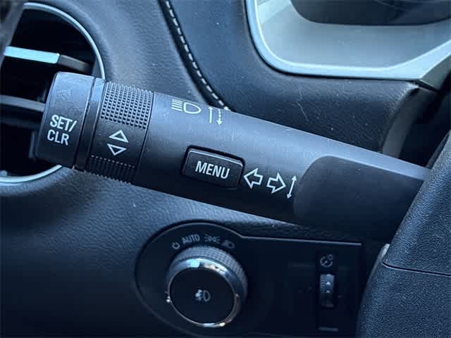 Thumbnail: 2014 Chevrolet Camaro - 27