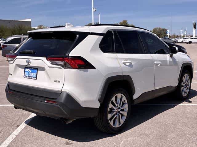 Thumbnail: 2021 Toyota RAV4 - 6