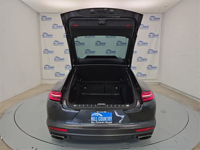 Thumbnail: 2019 Porsche Panamera - 37