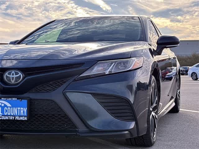Thumbnail: 2019 Toyota Camry - 11