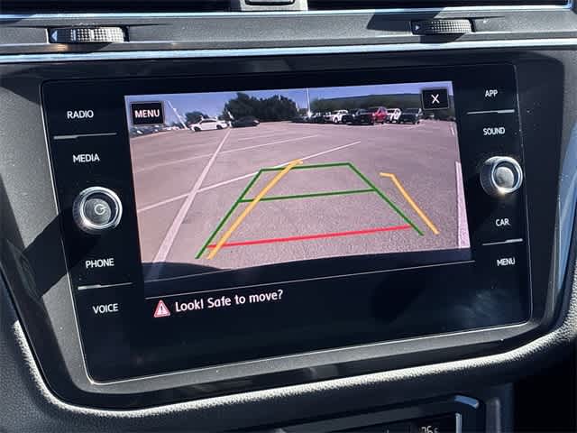 Thumbnail: 2020 Volkswagen Tiguan - 30