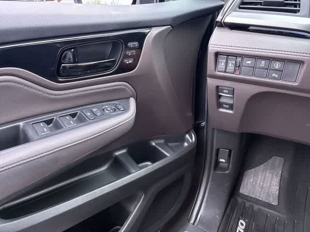 Thumbnail: 2023 Honda Odyssey - 40