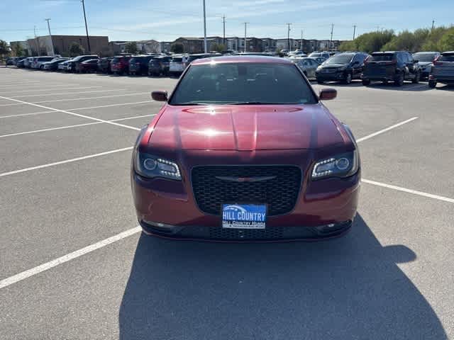 Thumbnail: 2023 Chrysler 300 - 7