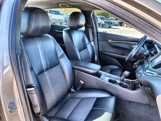 Thumbnail: 2014 Chevrolet Impala - 22