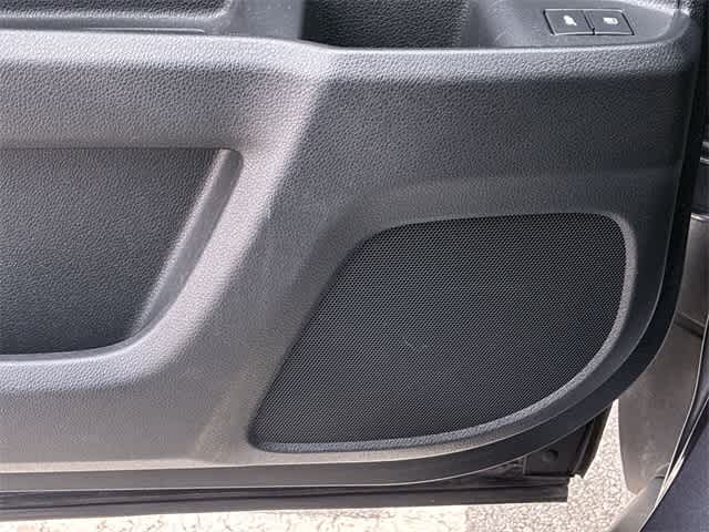 Thumbnail: 2016 Honda Pilot - 33