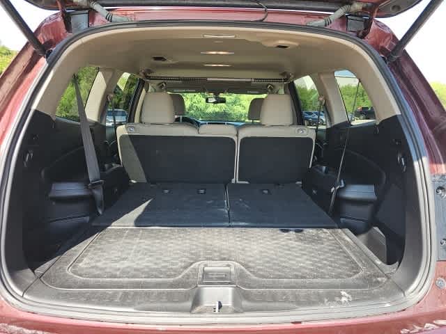 Thumbnail: 2018 Honda Pilot - 12