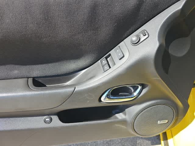 Thumbnail: 2014 Chevrolet Camaro - 10