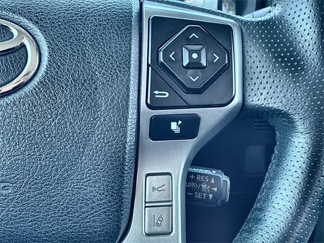 Thumbnail: 2023 Toyota 4Runner - 25