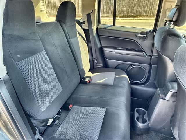 Thumbnail: 2013 Jeep Patriot - 21