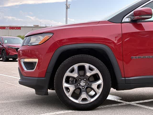 Thumbnail: 2018 Jeep Compass - 14
