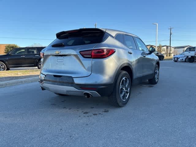 Thumbnail: 2023 Chevrolet Blazer - 5