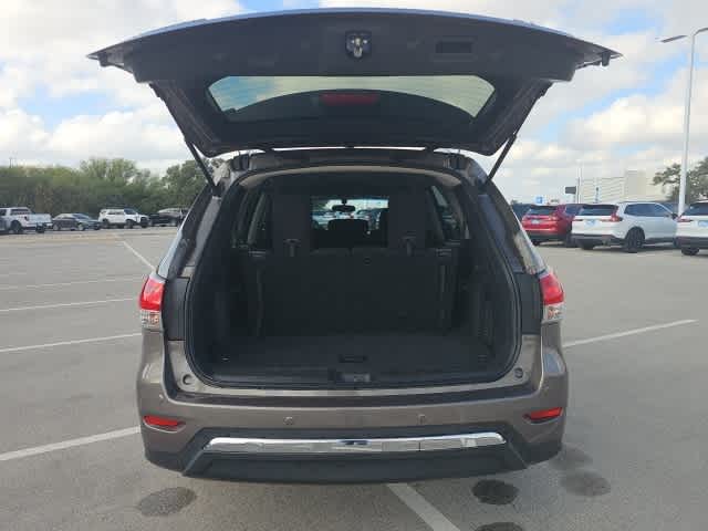 Thumbnail: 2014 Nissan Pathfinder - 23