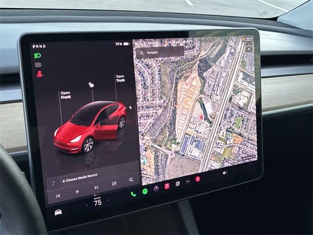 Thumbnail: 2022 Tesla Model Y - 30