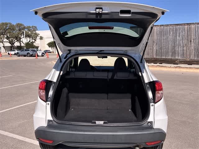 Thumbnail: 2017 Honda HR-V - 35