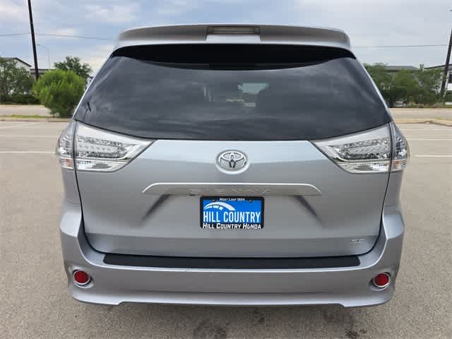 2013 Toyota Sienna SE 5