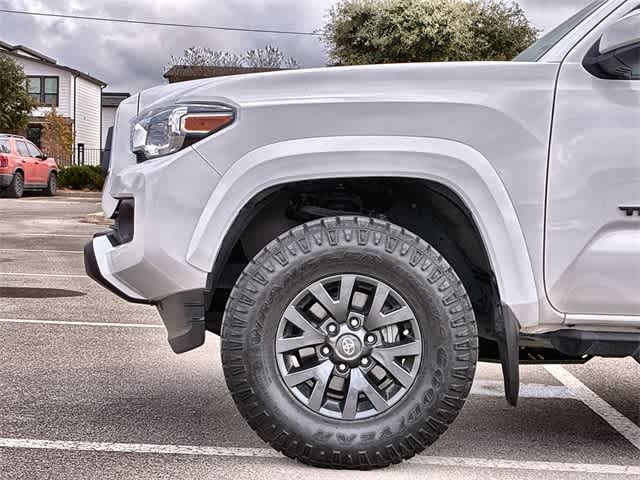 Thumbnail: 2023 Toyota Tacoma - 14