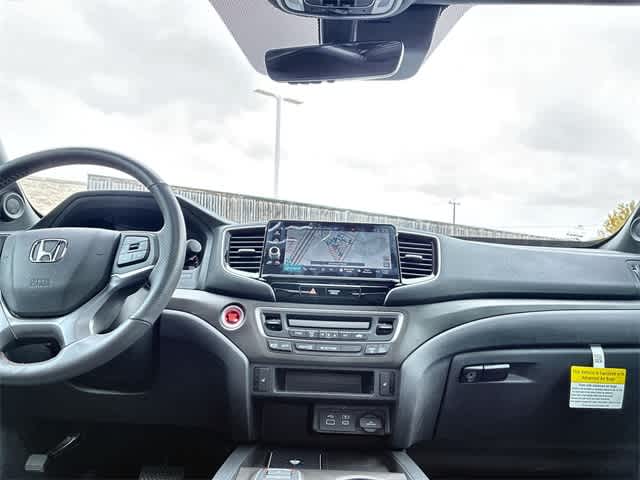 Thumbnail: 2025 Honda Ridgeline - 30