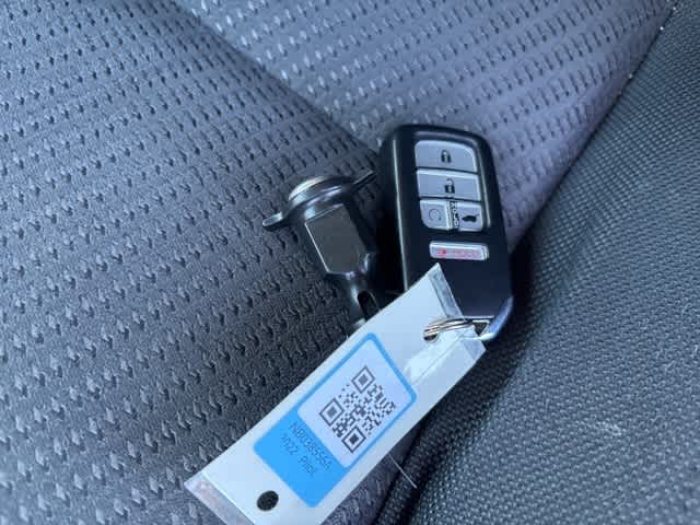 Thumbnail: 2017 Toyota Camry - 22