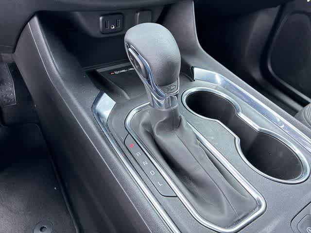 Thumbnail: 2022 Chevrolet Traverse - 33