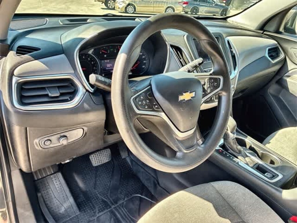 Used 2022 Chevrolet Equinox LS w/1LS SUV