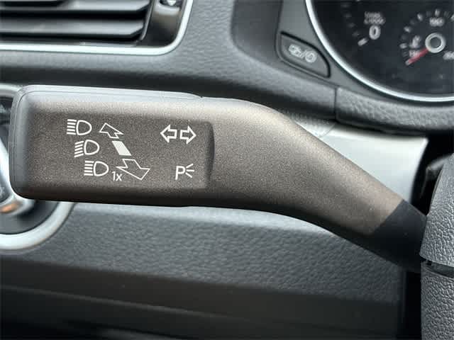 Thumbnail: 2017 Volkswagen Passat - 27