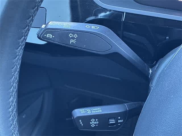 Thumbnail: 2022 Audi e-tron - 29