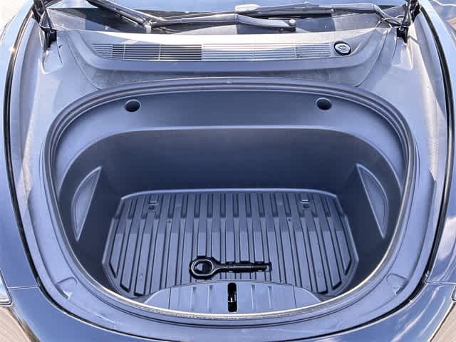 Thumbnail: 2023 Tesla Model 3 - 15