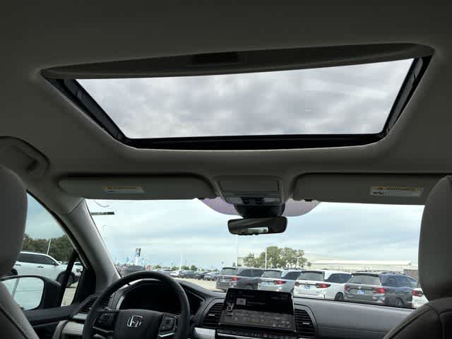 Thumbnail: 2026 Honda Odyssey - 23