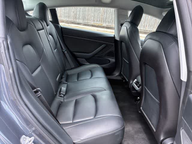 Thumbnail: 2020 Tesla Model 3 - 22