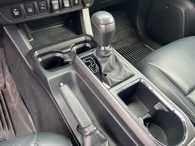 2018 Toyota Tacoma TRD Off-Road 15
