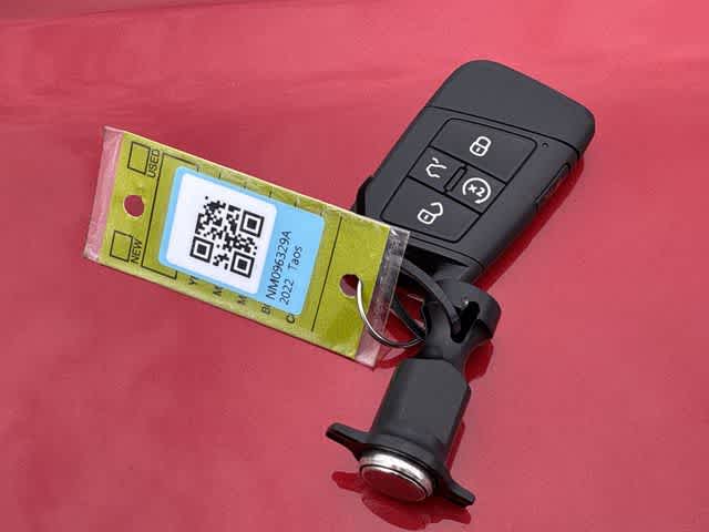 Thumbnail: 2022 Volkswagen Taos - 38