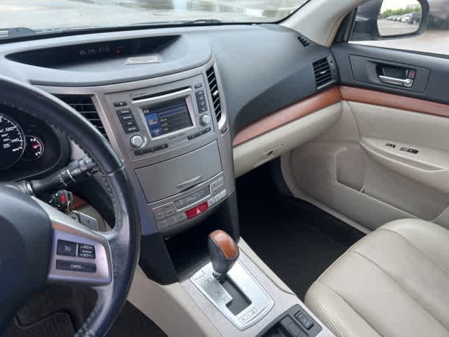 Thumbnail: 2013 Subaru Outback - 20