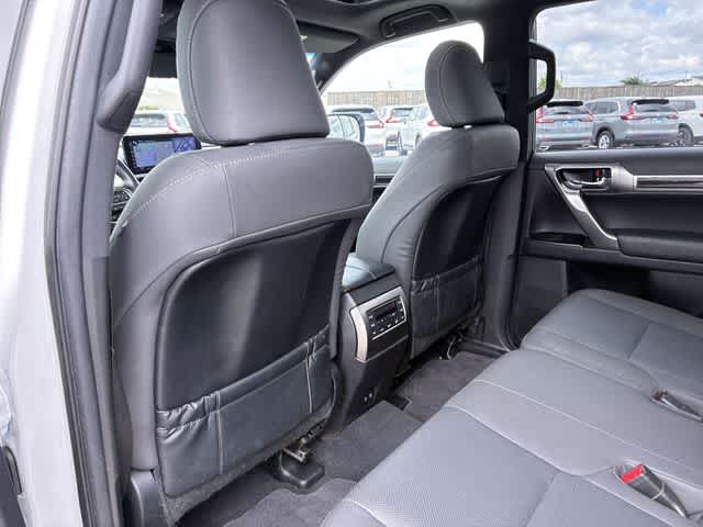 Thumbnail: 2023 Lexus GX - 19
