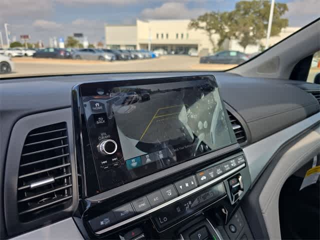 Thumbnail: 2026 Honda Odyssey - 32