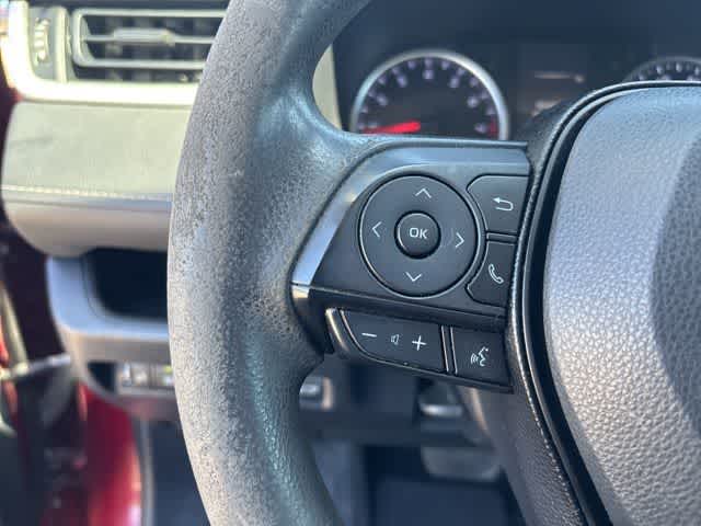 Thumbnail: 2020 Toyota RAV4 - 11