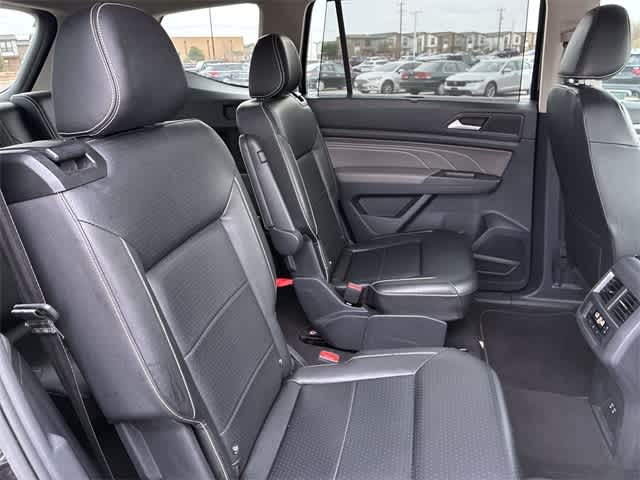 Thumbnail: 2022 Volkswagen Atlas - 21