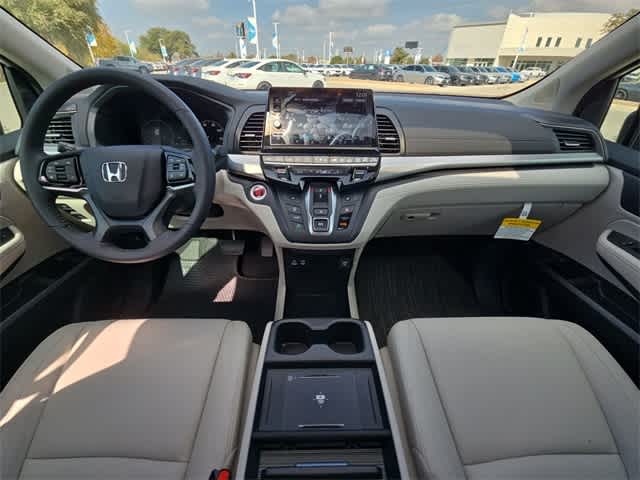 Thumbnail: 2026 Honda Odyssey - 16