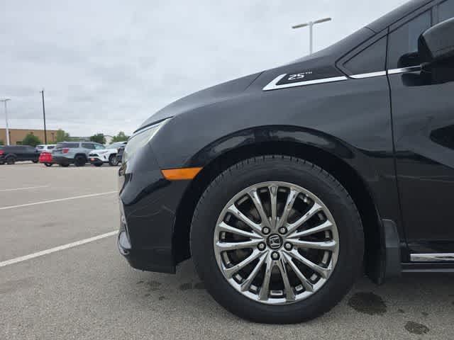 Thumbnail: 2020 Honda Odyssey - 14