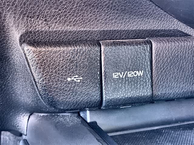 Thumbnail: 2023 Toyota Camry - 32