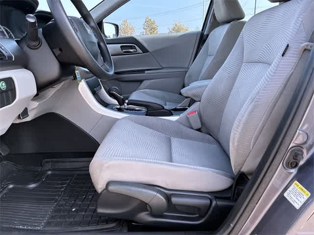 Thumbnail: 2015 Honda Accord - 18