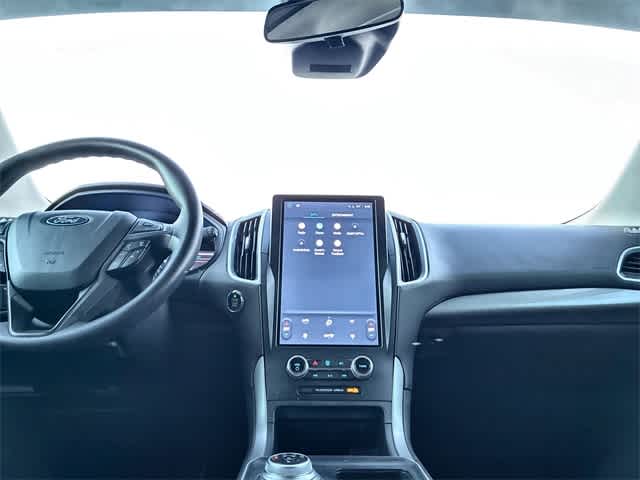 Thumbnail: 2022 Ford Edge - 28
