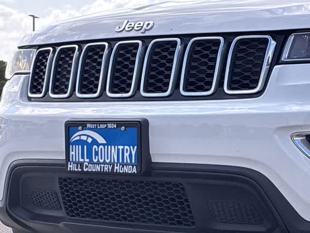 Thumbnail: 2020 Jeep Grand Cherokee - 12