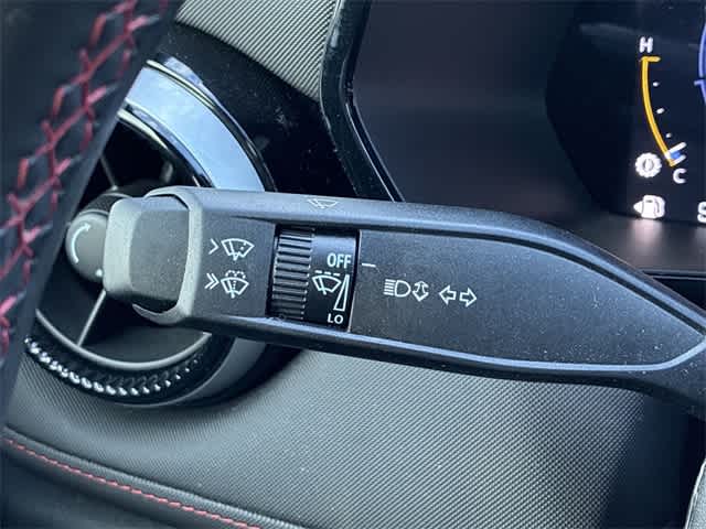 Thumbnail: 2024 Chevrolet Colorado - 26