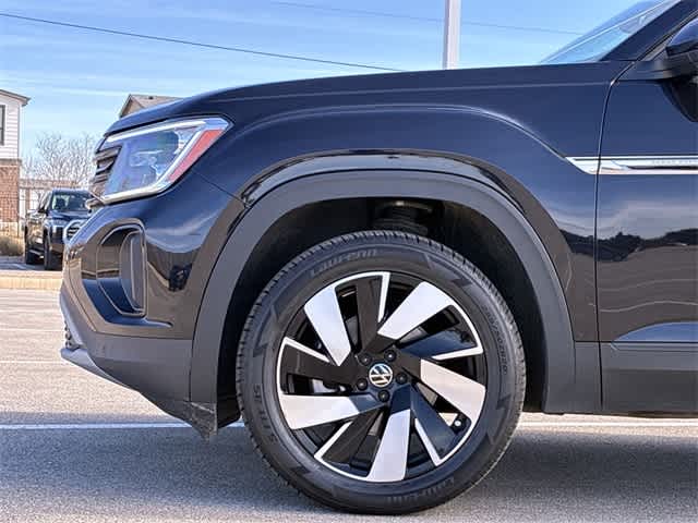 Thumbnail: 2024 Volkswagen Atlas - 14