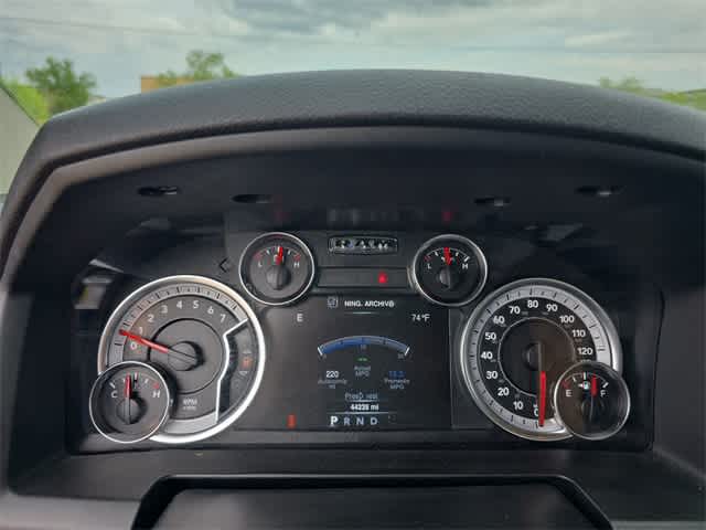 Thumbnail: 2021 RAM 1500 Classic - 34